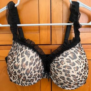 Leopard bra
